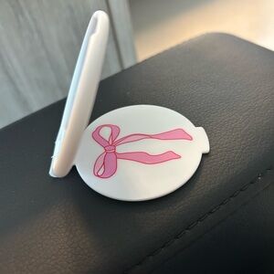 White Compact Mirror with Pink Bow